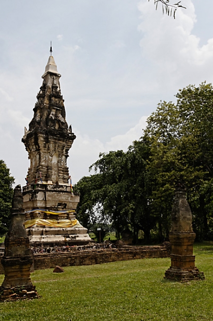 68-Prathat Khon Khao Noi-004